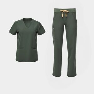 *Brand new* Figs Moss Scrubs Set